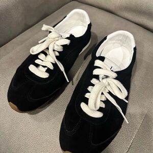 ALO Sunset Sneaker